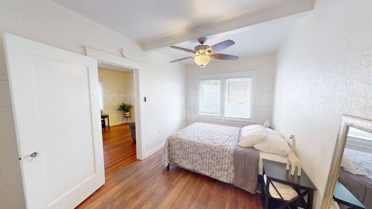 3503 Bandini St - Photo 5 of 10