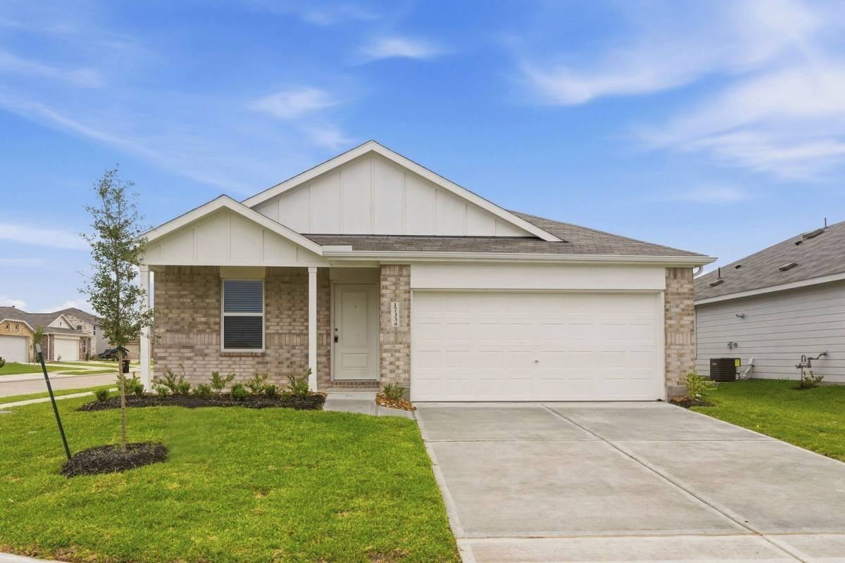17334 Glacier Forest Ln - Photo 2 of 10