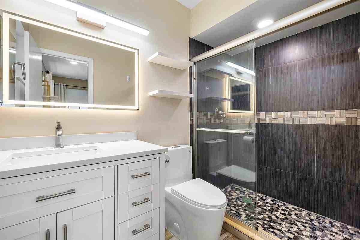 10723 Nw 10th St - Photo 4 of 5