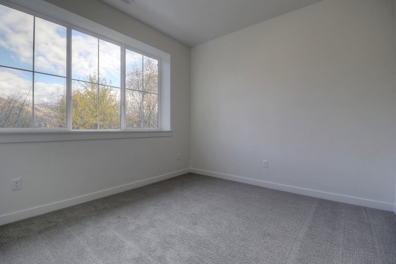 3322 E Exacta Ln #1 - Photo 3 of 21