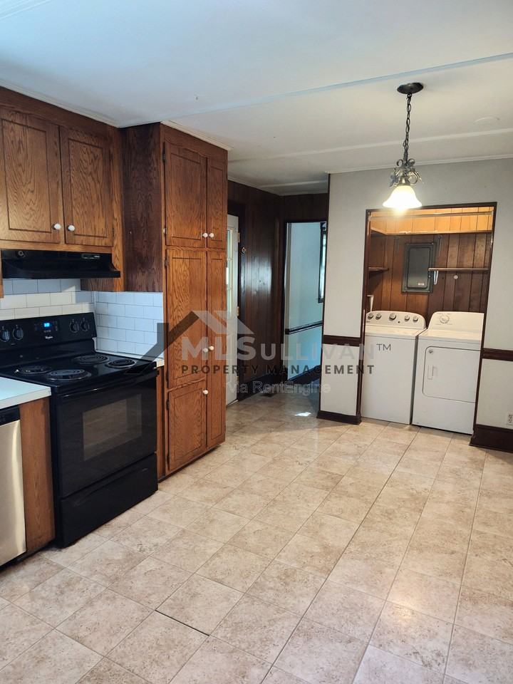 100 South St - Photo 7 of 25