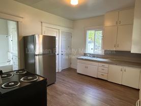 1104 Washington Ave #1 - Photo 1 of 1