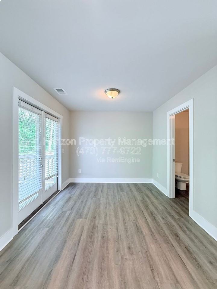 6710 Sawnee Ter - Photo 7 of 24