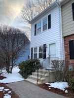 featured image of 26 Mountainshire Dr