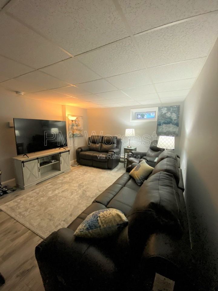 26 Mountainshire Dr - Photo 4 of 22