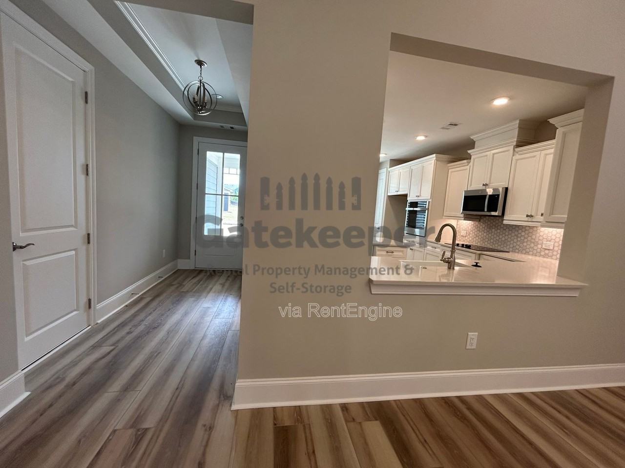 411 Silverbell Ct - Photo 6 of 20