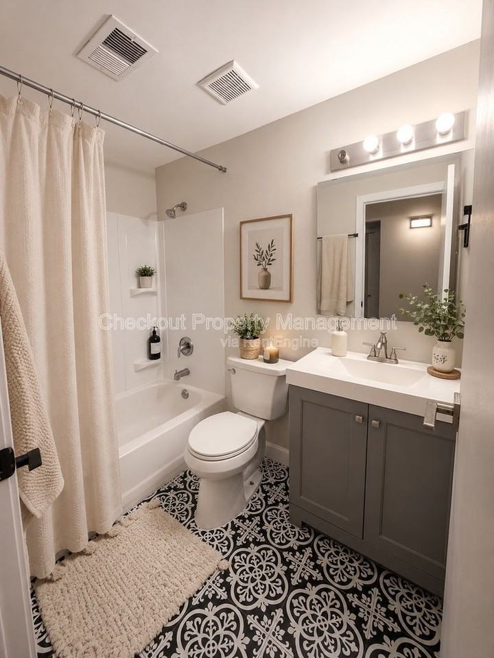 5535 Pershing Ave #11 - Photo 5 of 22