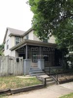 featured image of 939 Tamarack Ave Nw #2