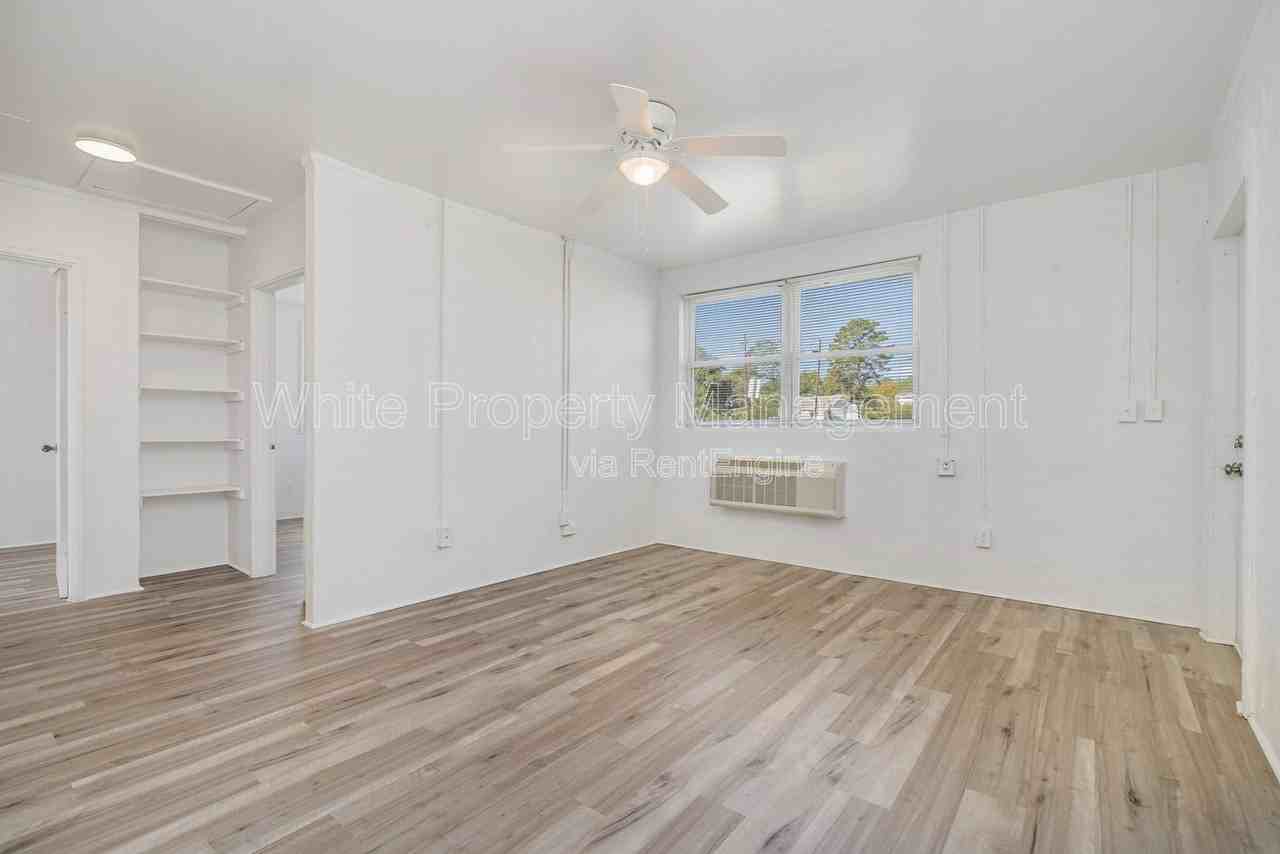 200 York St #F2 - Photo 4 of 38