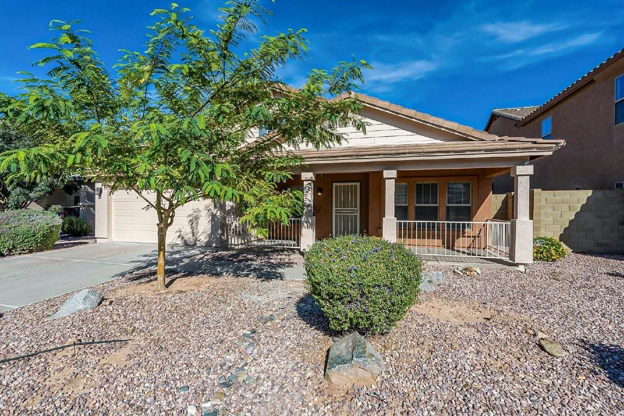 11570 W Yuma St - Photo 3 of 46