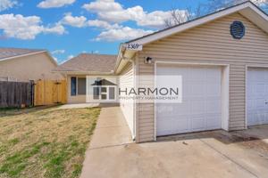 featured image of 1545 W 23rd St N
