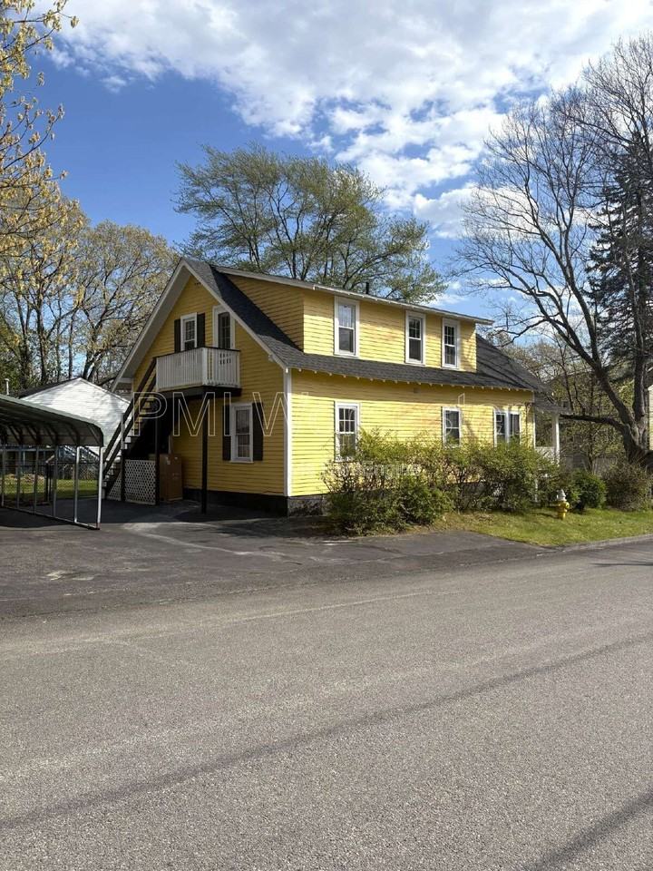 143 Commonwealth Ave #2 - Photo 3 of 13