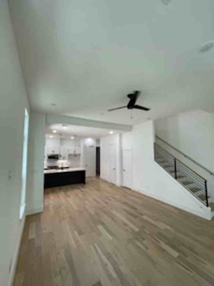 9024 Wellspring Dr - Photo 4 of 12