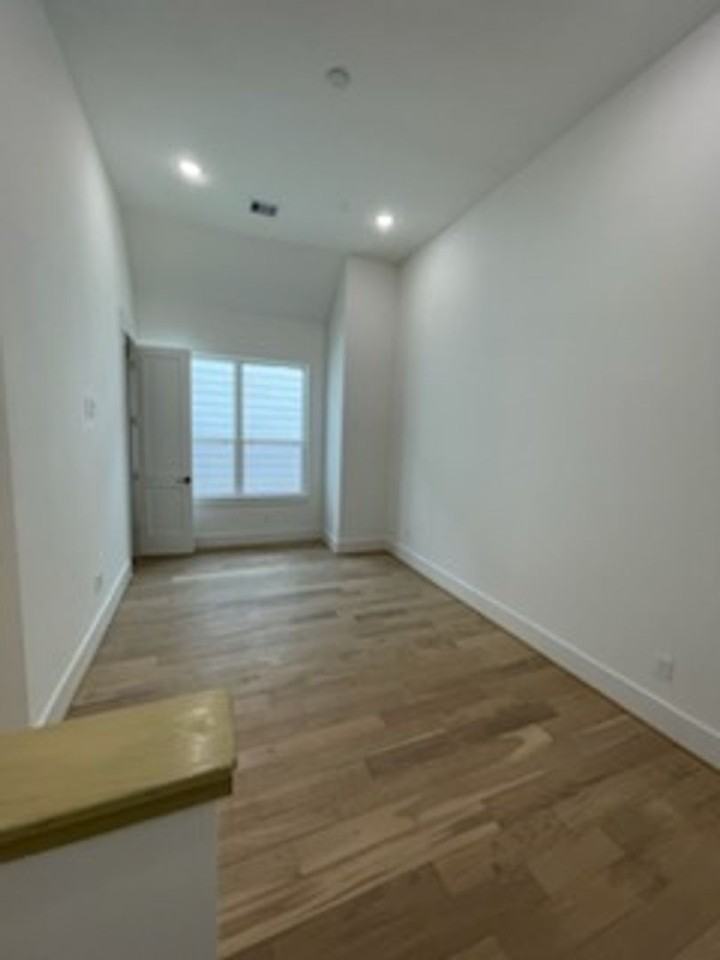 9024 Wellspring Dr - Photo 6 of 12