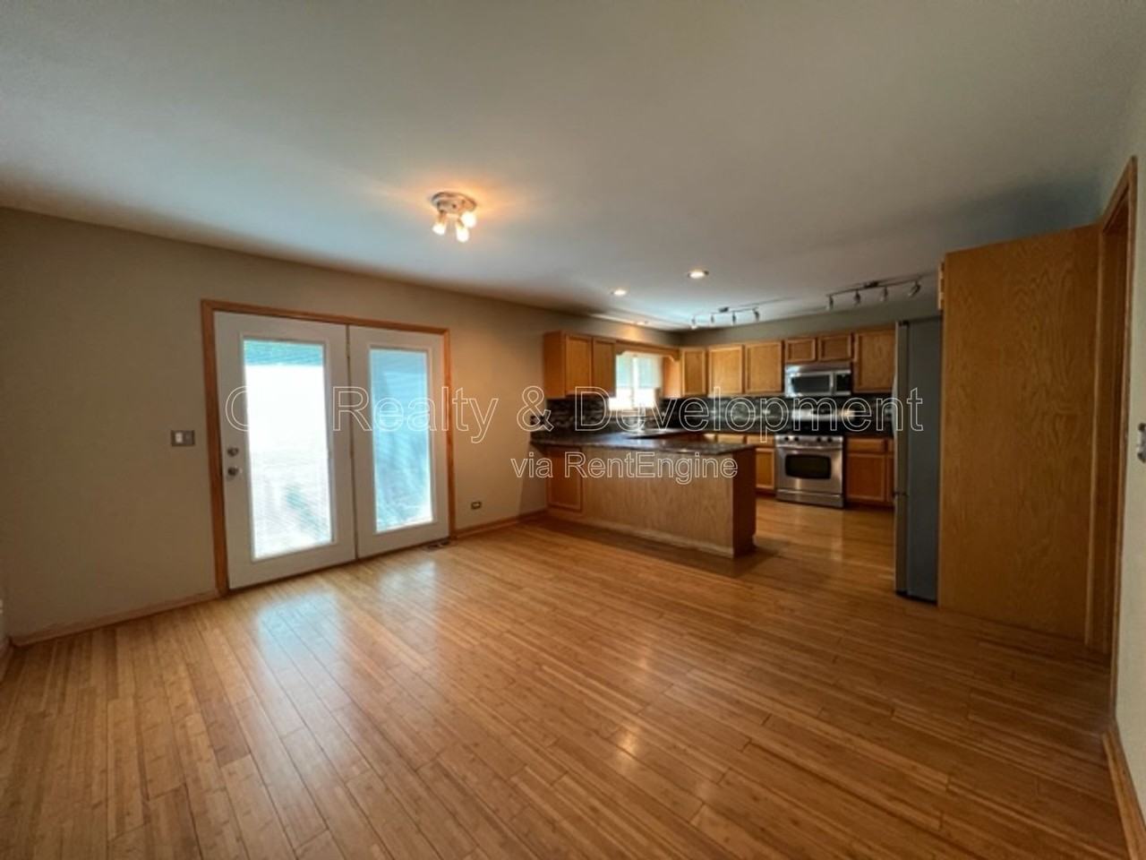 2805 Breckenridge Cir - Photo 6 of 37