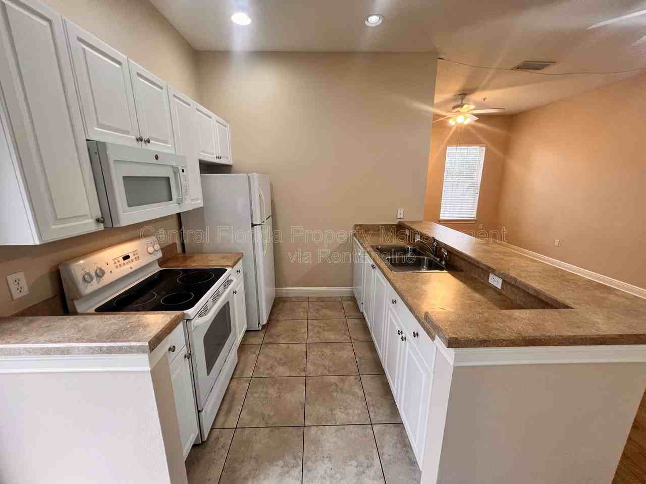 1519 Lake Baldwin Ln #C - Photo 4 of 12
