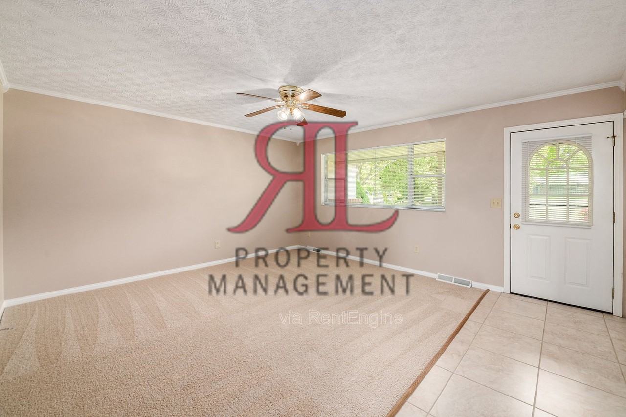 7775 Peter Hoover Rd - Photo 4 of 49