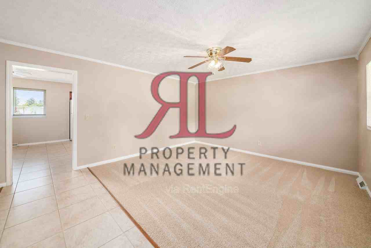 7775 Peter Hoover Rd - Photo 5 of 49
