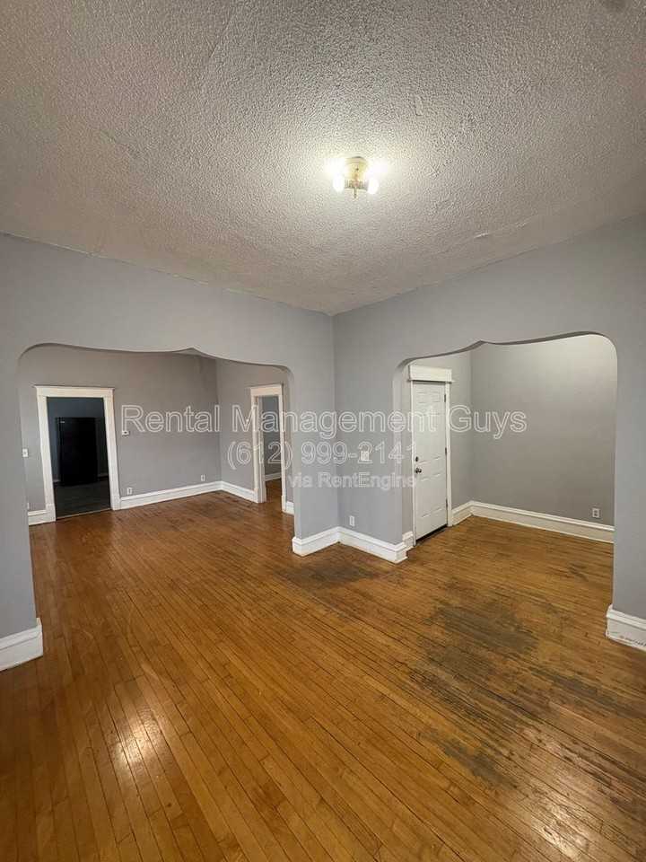 1015 Humboldt Ave N #2 - Photo 2 of 14