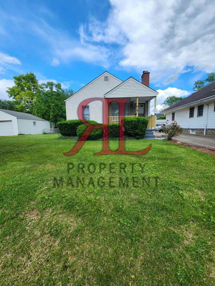 416 S Weyant Ave - Photo 2 of 32