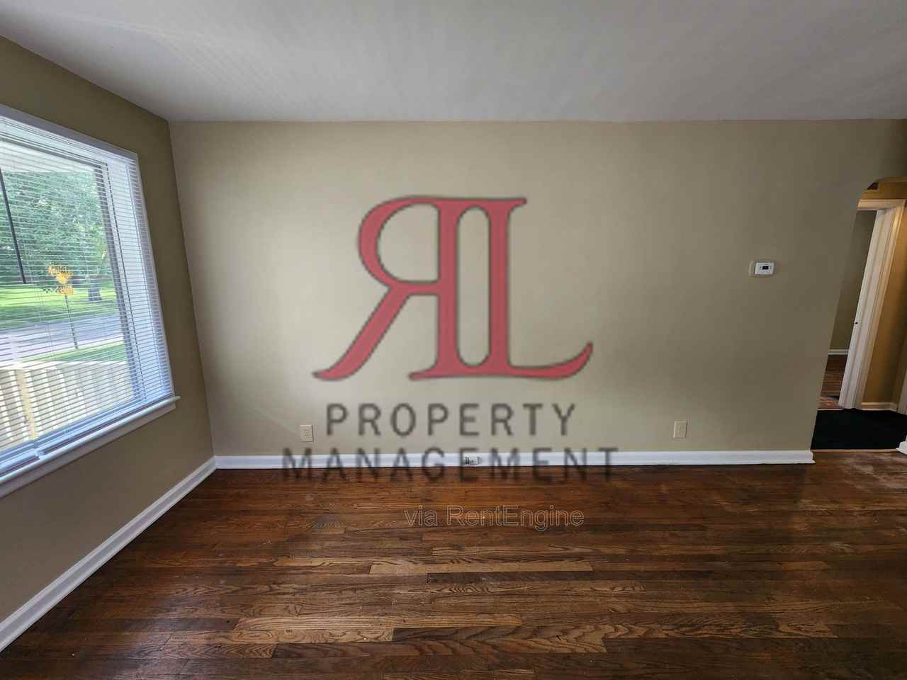 416 S Weyant Ave - Photo 7 of 32