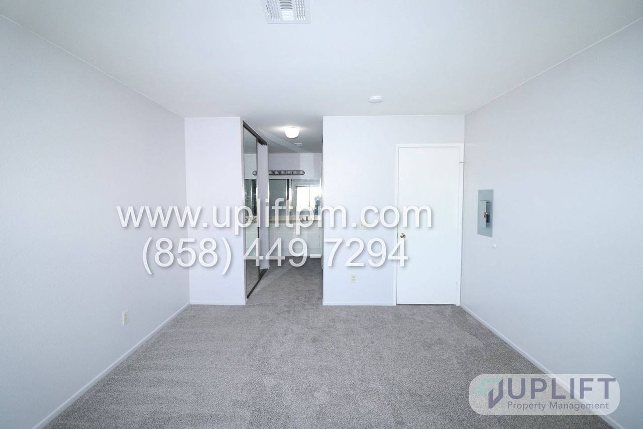 10702 Dabney Dr #89 - Photo 6 of 10