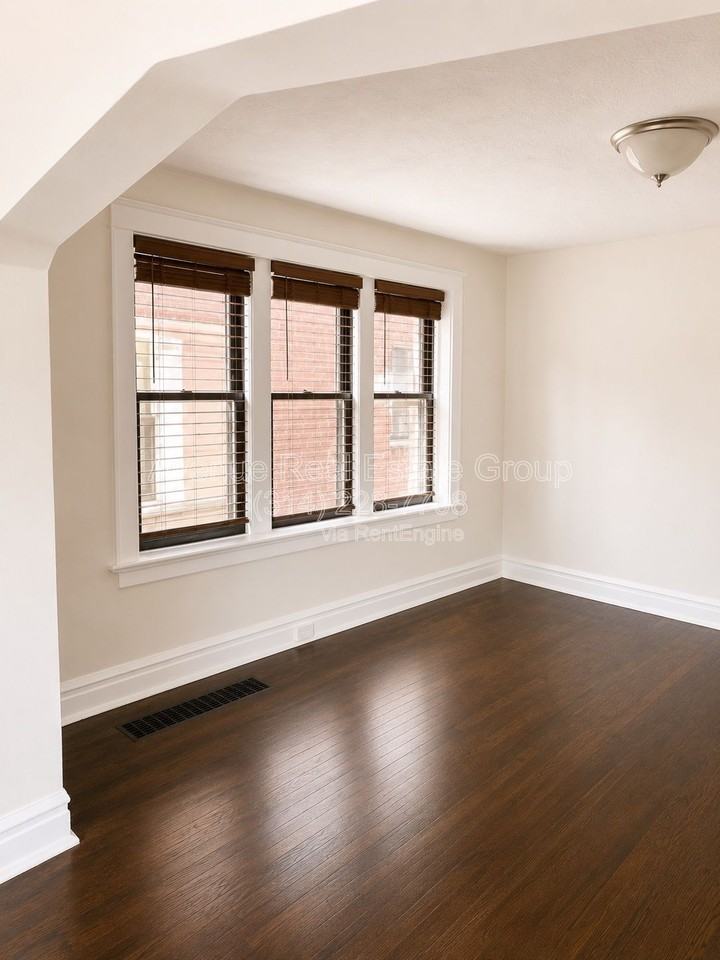 5533 Holly Hills Ave #1 - Photo 4 of 10
