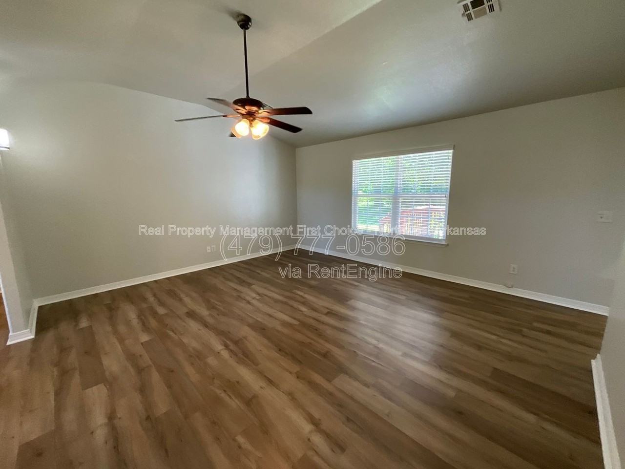 1 Lathrop Ln - Photo 3 of 16