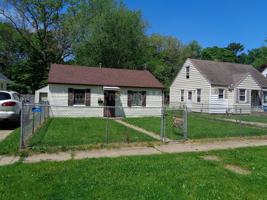 featured image of 621 Washburn Ave