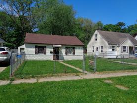 621 Washburn Ave - Photo 1 of 1