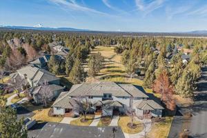 featured image of 1140 Golden Pheasant Dr
