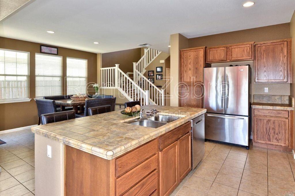 2348 Tedeschi Dr - Photo 3 of 16