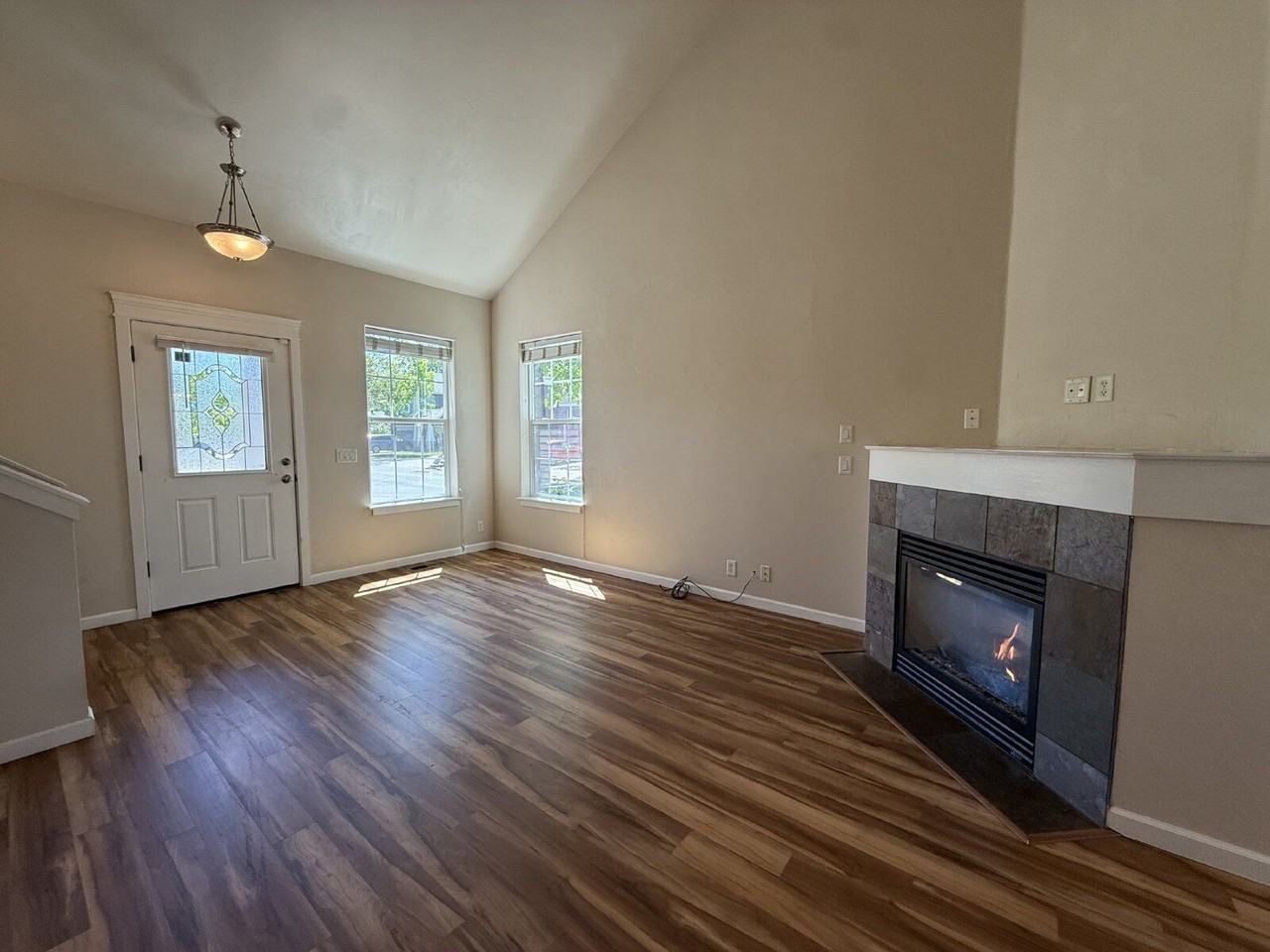 5591 King Arthur Ct - Photo 6 of 21