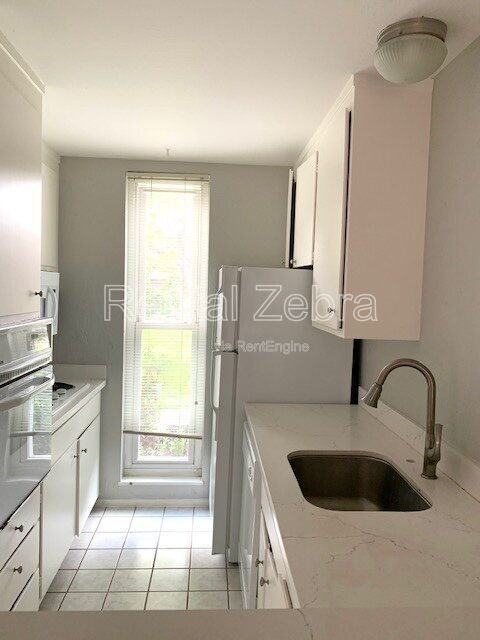 1470 Creekside Dr - Photo 6 of 26