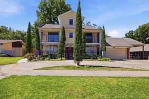 featured image of 6812 E 55th St
