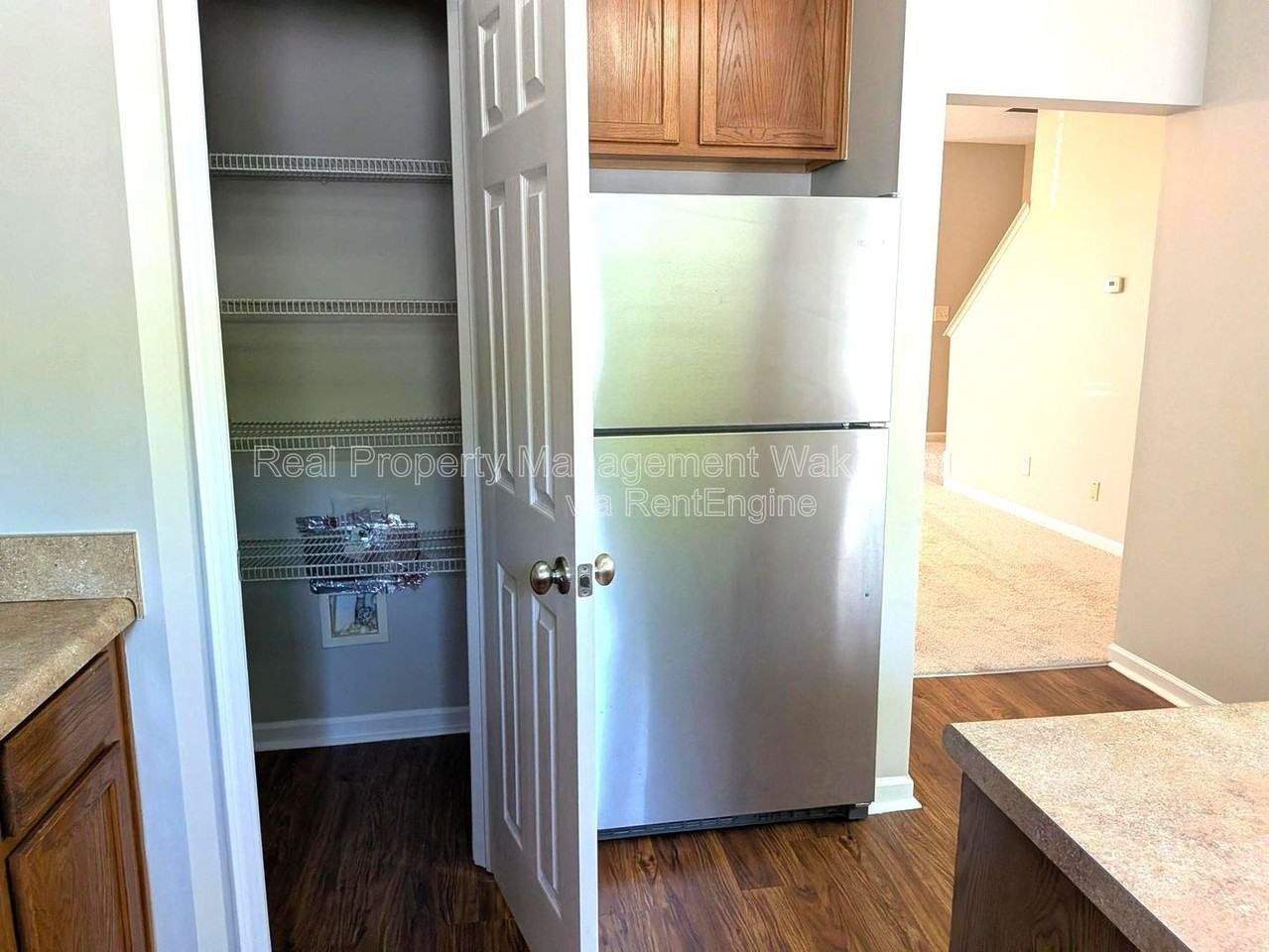 112 Graystar Rd - Photo 5 of 22