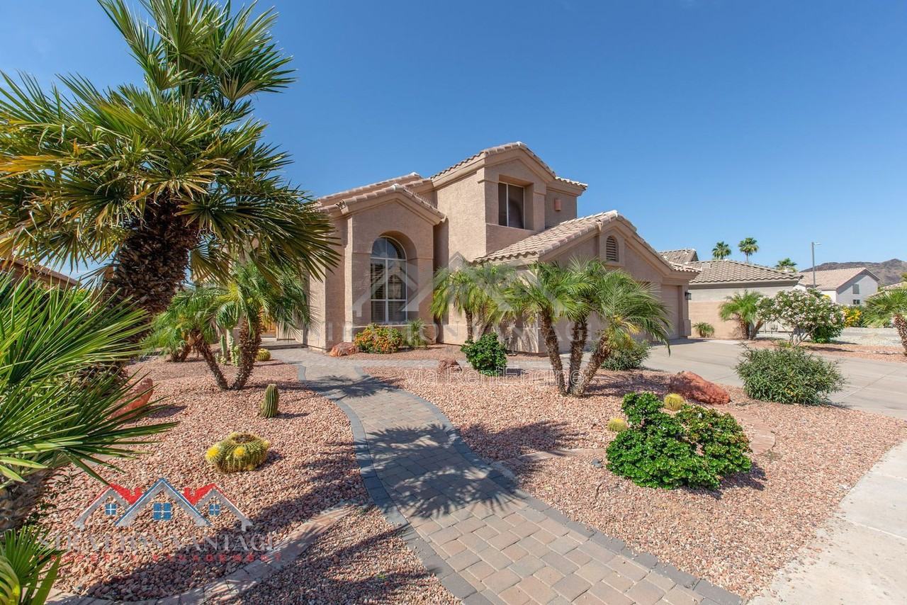 6152 W Irma Ln - Photo 3 of 50