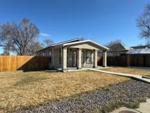 102 S Newton St - Photo 1 of 1