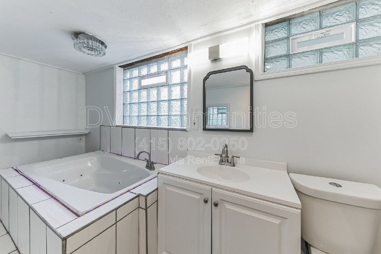 2964 Werkridge Dr - Photo 6 of 33