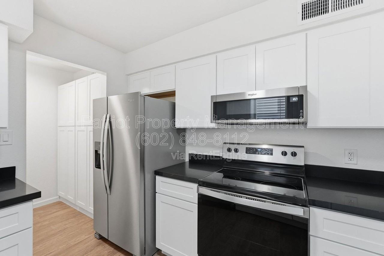 231 N Robson #7 - Photo 5 of 30