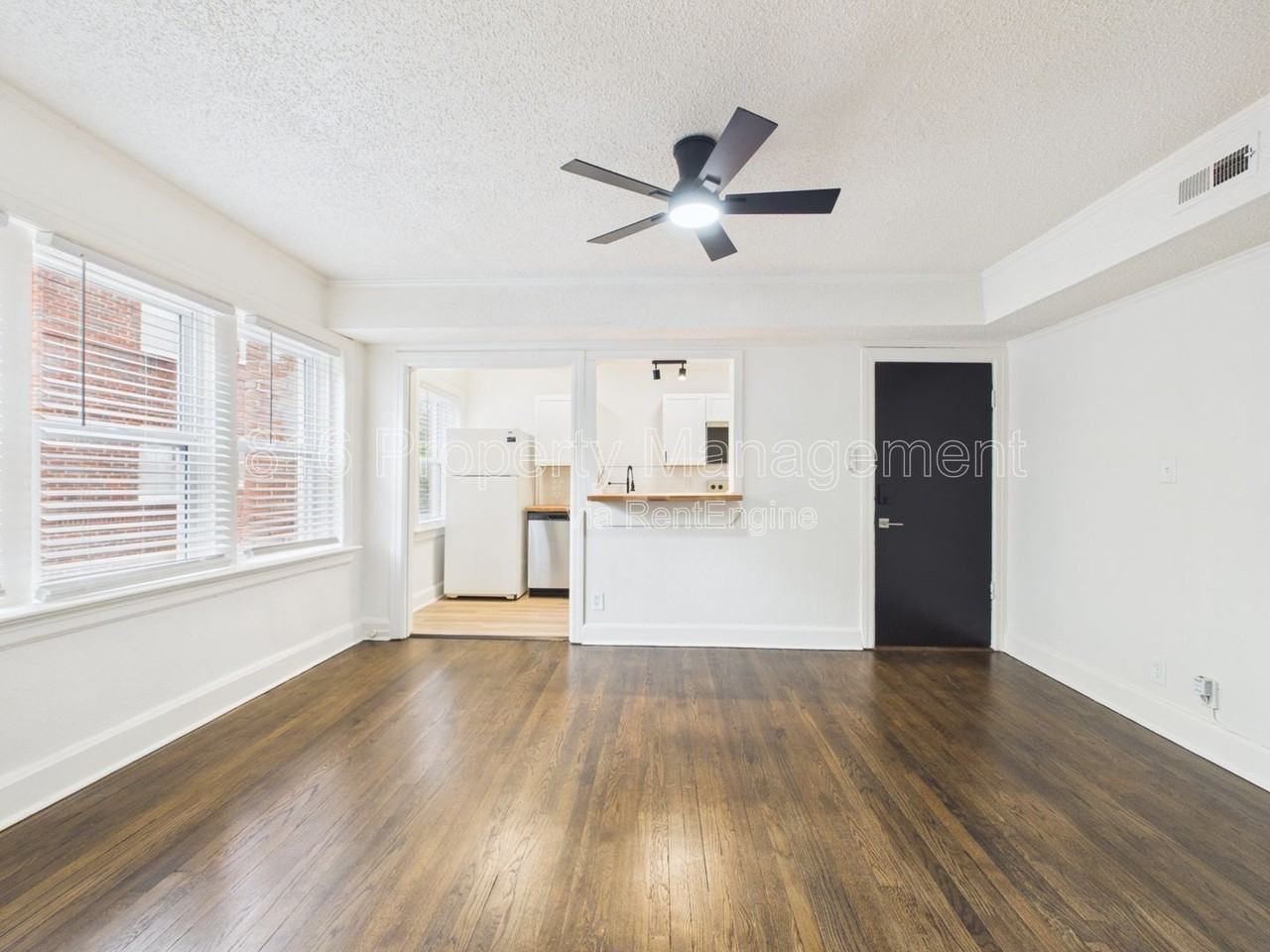 3702 Wyoming St #304 - Photo 4 of 17