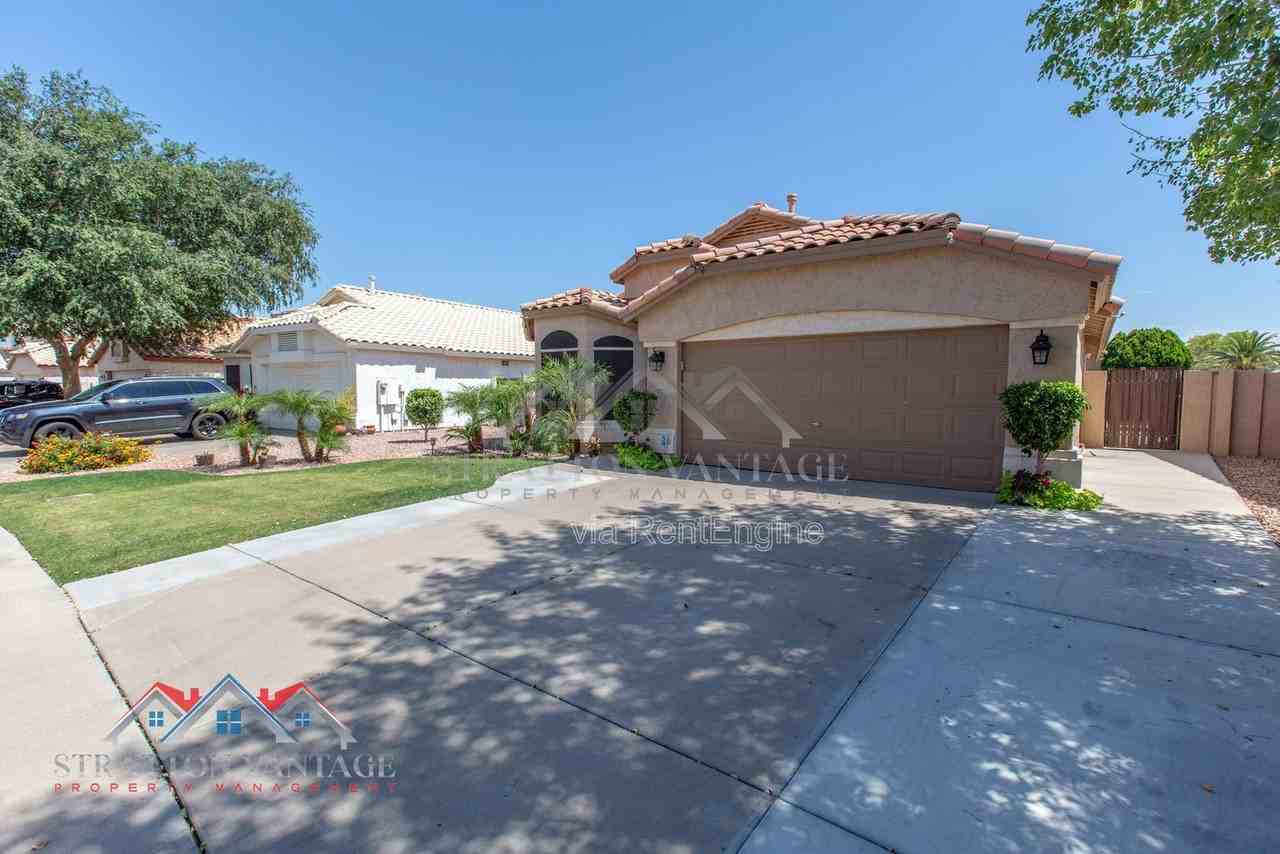 9825 W Runion Dr - Photo 3 of 50