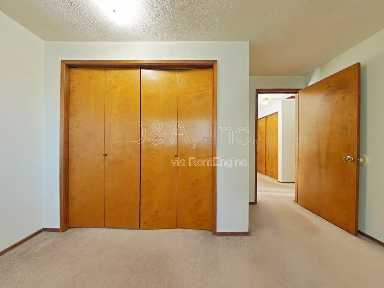 3928 Nw Walnut Pl - Photo 7 of 11