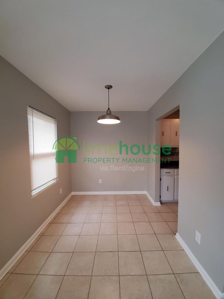 2421 Arkansas Ave #A - Photo 3 of 13