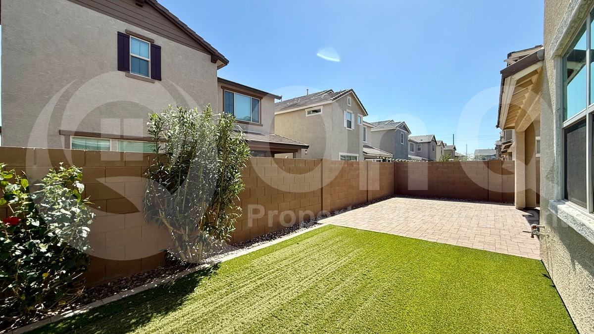 2477 E Pelican Dr - Photo 3 of 22
