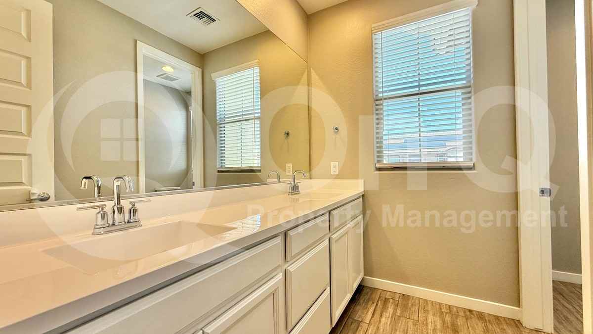2477 E Pelican Dr - Photo 7 of 22