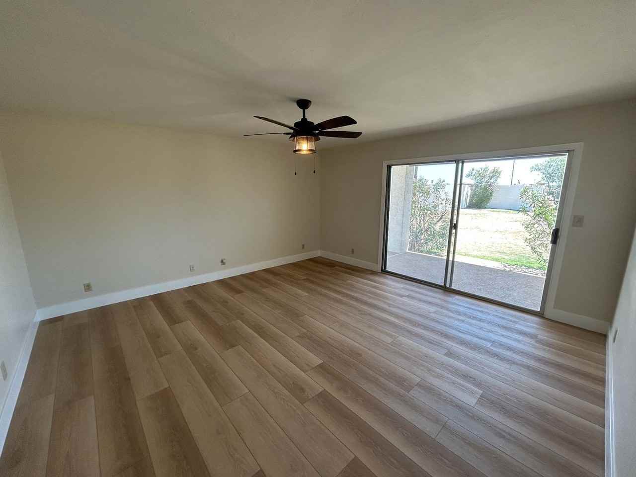 985 E Campina Ln - Photo 6 of 32