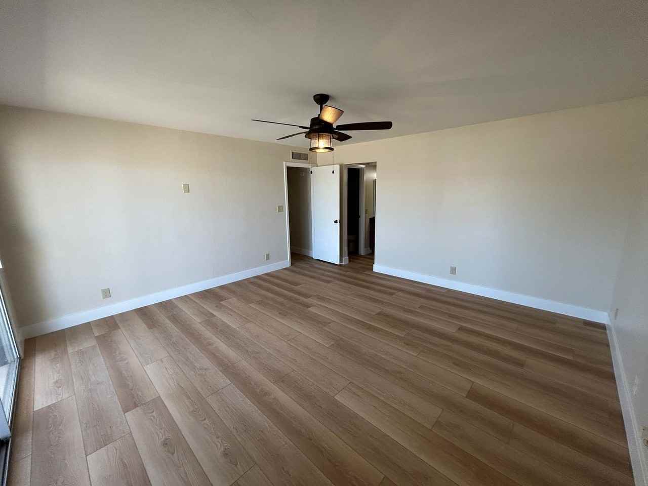 985 E Campina Ln - Photo 7 of 32