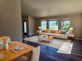 featured image of 941 Colonial Rd