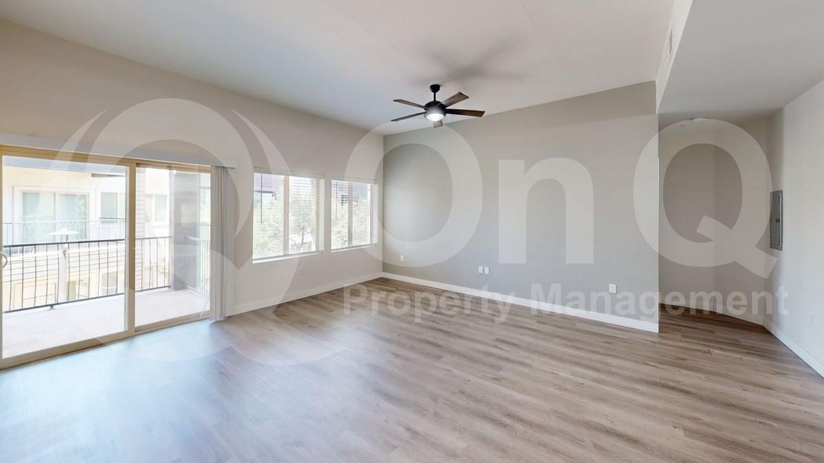 N 67th Ave #219 - Photo 5 of 23